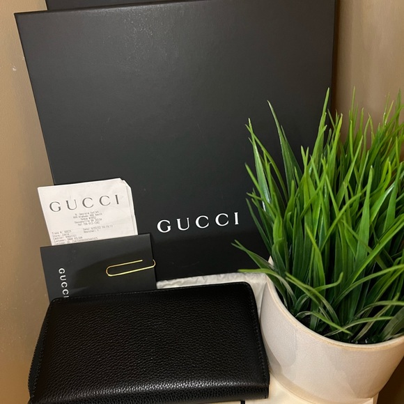 Gucci Wallet - Picture 2 of 3